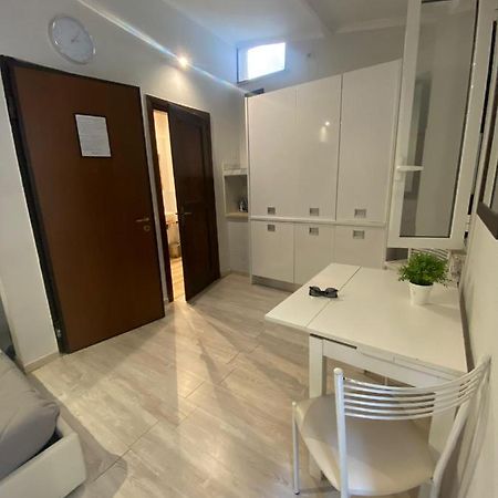 K'Alma Apartment Colosseo - Leopardi Rome Buitenkant foto